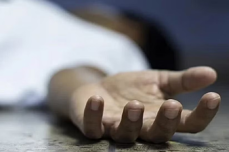 Man allegedly cuts off penis of friend during threesome and kills him with girlfriend’s help.