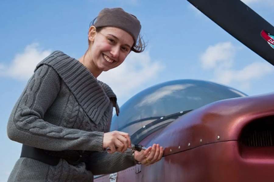 Sabrina Pasterski is the new Einstein in the world of physics with so many achievements.