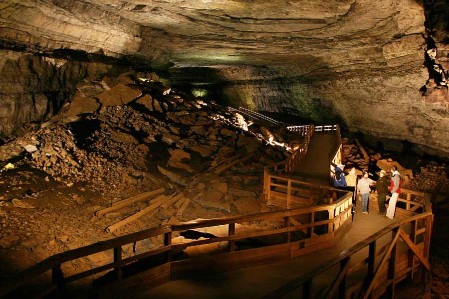 This national park has the longest known cave system in the world