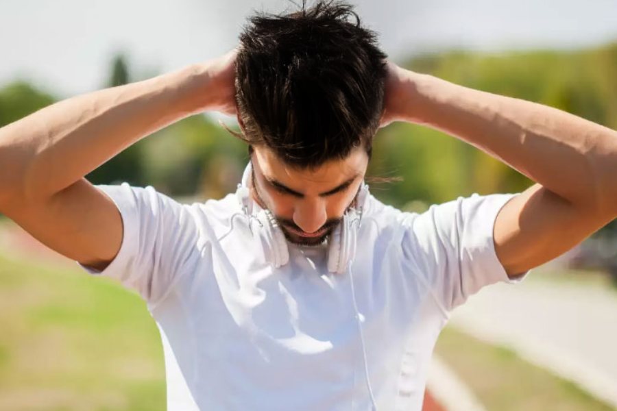 symbolic image of spondylitis pain