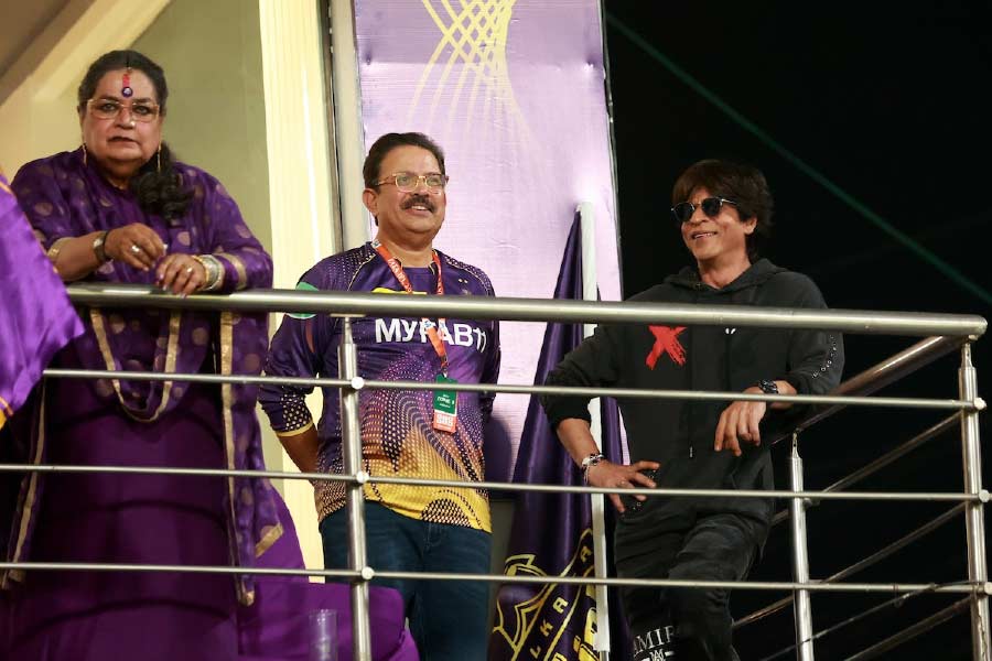 image of shah rukh khan