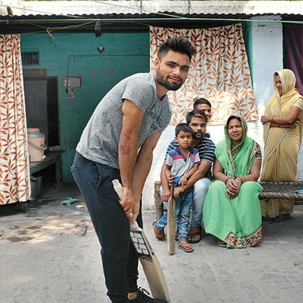 Struggle of Rinku Singh in poor family is very inspiring.