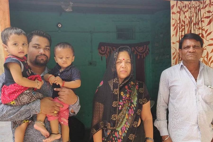 Struggle of Rinku Singh in poor family is very inspiring.