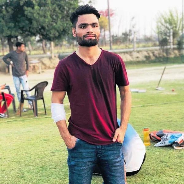 Struggle of Rinku Singh in poor family is very inspiring.