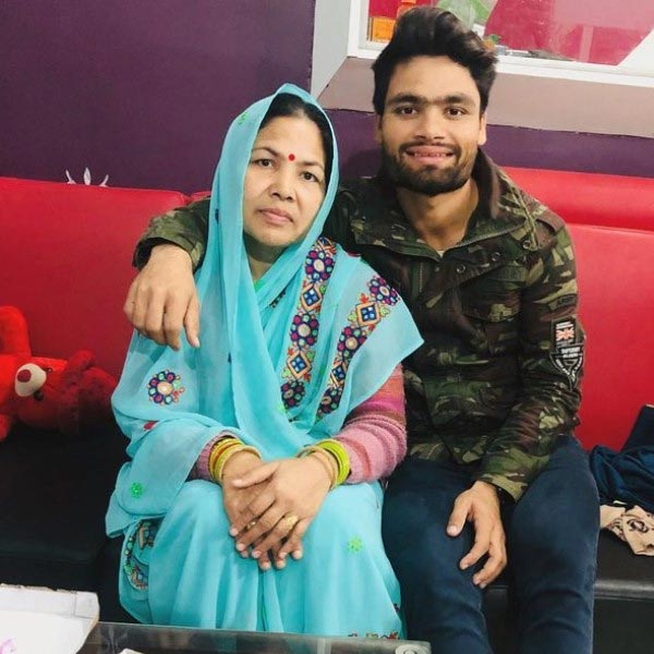 Struggle of Rinku Singh in poor family is very inspiring.