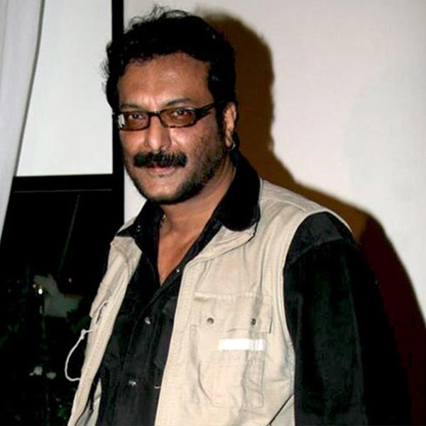 Bollywood actor Milind Gunaji 