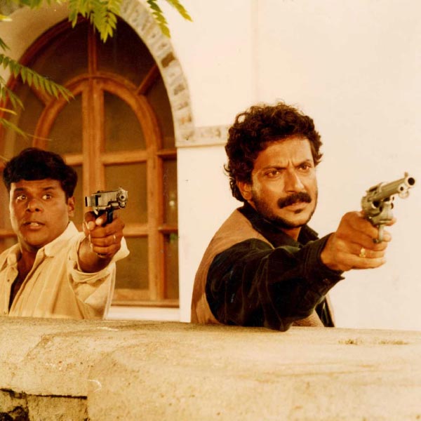 Bollywood actor Milind Gunaji 