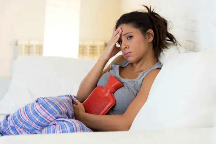 Symbolic image of Bloating during period 