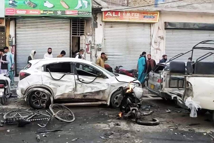 4 killed, many injured in blast on a road of Quetta, the capital of Balochistan if Pakistan 