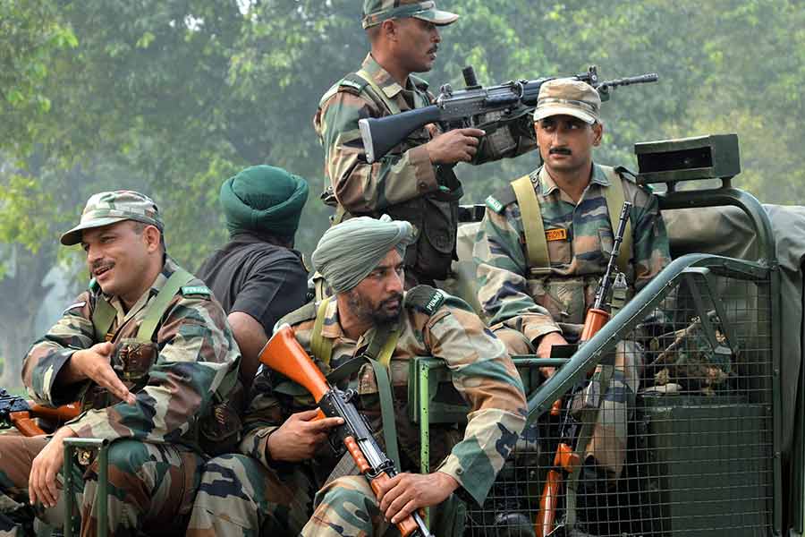 Jawans at Bathinda military station shot dead when they were sleeping, rifle is still missing.