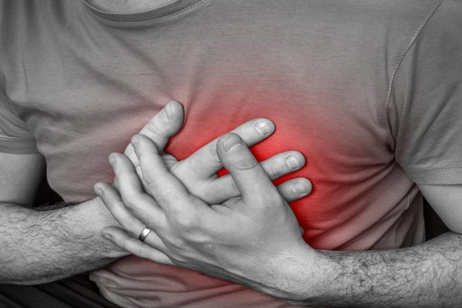 Man dies after half day long sex marathon with female friends to win bet.