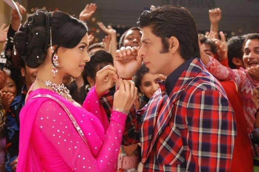 Deepika Padukone and Shah Rukh Khan