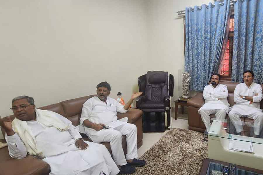 Senior BJP leader and former Karnataka Deputy Chief Minister Laxman Savadi joins