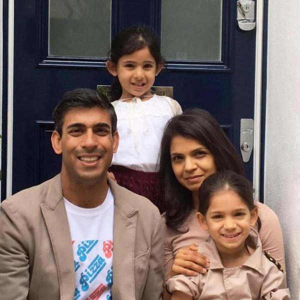 photo of Rishi Sunak and Akshata Murty