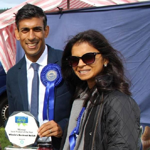 photo of Rishi Sunak and Akshata Murty