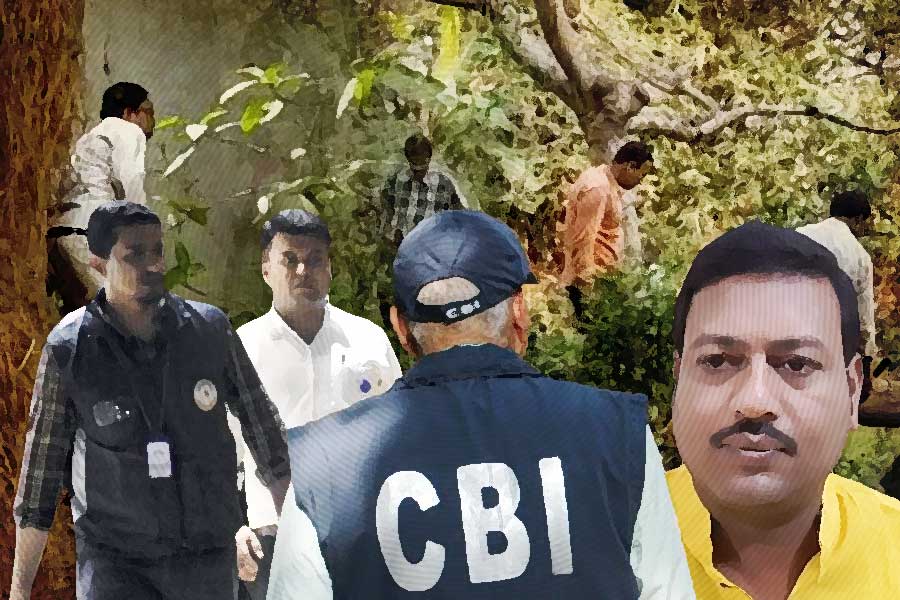 CBI conducted searches in various districts in connection with teacher recruitment scam case.