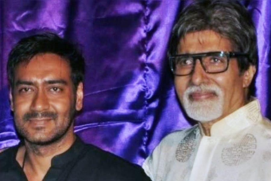 টিনু পরিচালনার কাজ মাঝপথে ছেড়ে দিয়ে সেট ছেড়ে বেরিয়ে গেলে অমিতাভ বিপদে পড়ে যান। কী ভাবে ছবির বাকি কাজ শেষ করবেন তা বুঝতে পারছিলেন না। শেষ পর্যন্ত তাঁর পাশে এসে দাঁড়ান অজয় দেবগন।