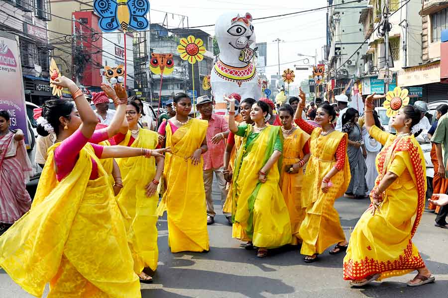 A Photograph of dance in Bengali New Year in Kolkata