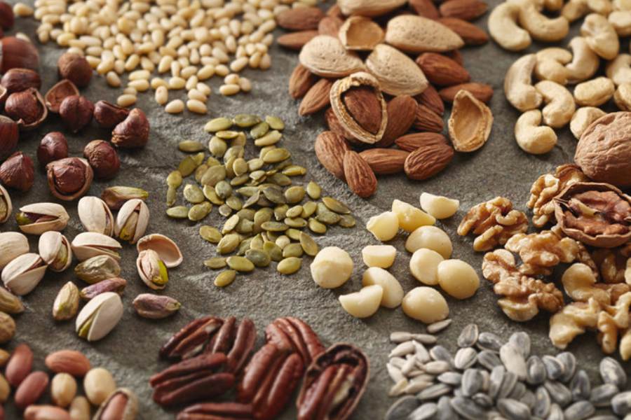 Why you shouldn’t consume flaxseeds or pumpkin seeds without roasting