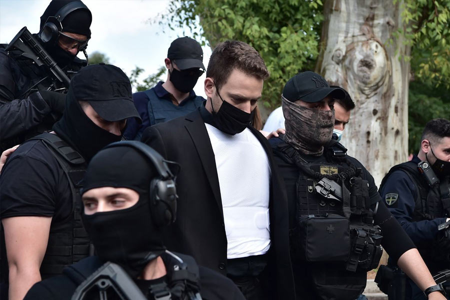 photo of the Greece Pilot who killed his wife 