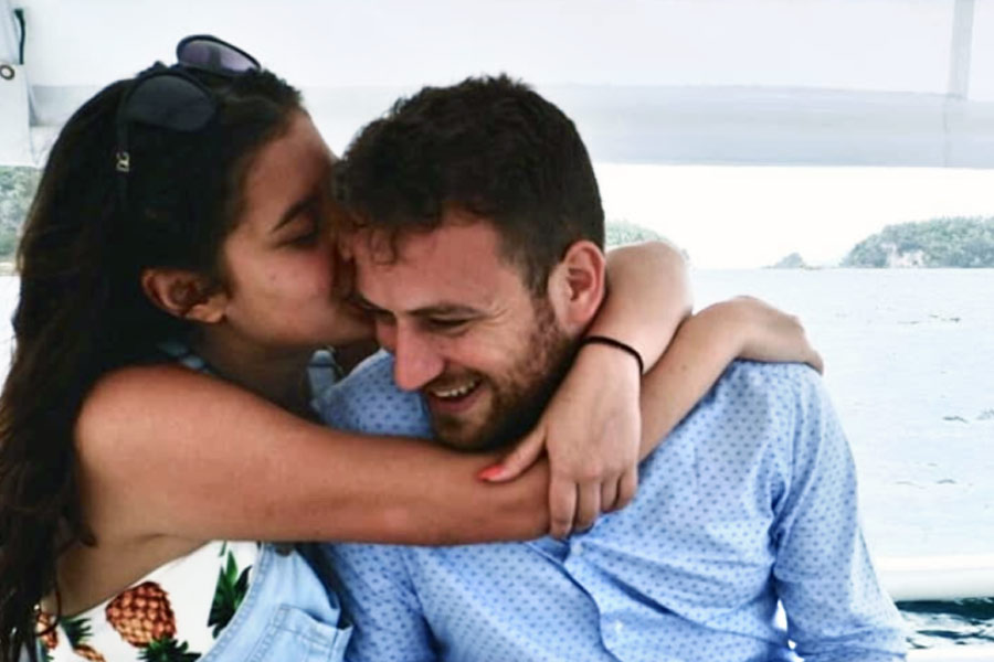 photo of the Greece Pilot who killed his wife 