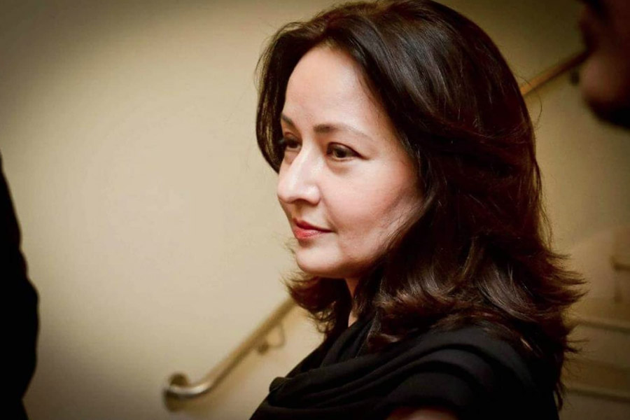 কিন্তু অভিনয়ের মাধ্যমে জ়েবা যে পরিমাণ পরিচিতি পেয়েছেন, তার থেকেও বেশি পরিচিতি পেয়েছেন তাঁর জীবনের সম্পর্কগুলি নিয়ে। বার বার সম্পর্কে জড়িয়ে বিচ্ছেদের পথে হেঁটেছেন অভিনেত্রী।