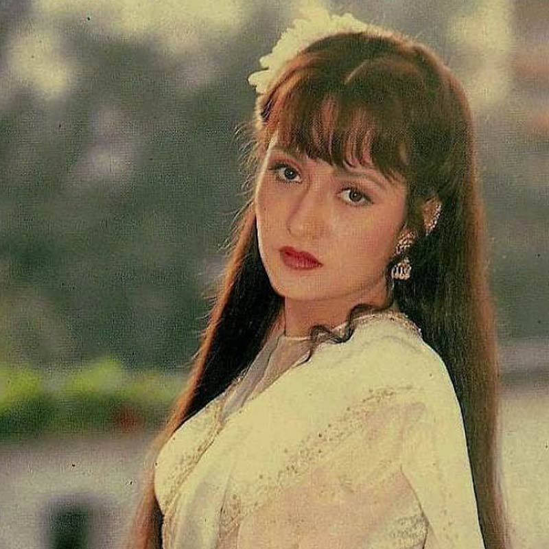 কিন্তু কন্যাসন্তান জন্মের পর জ়েবার সঙ্গে সলমনের সম্পর্ক খারাপ হতে শুরু করে। পরে এই দম্পতি বিচ্ছেদের সিদ্ধান্ত নেয়। স্থানীয় সংবাদ সংস্থা সূত্রে খবর, বিচ্ছেদের পর তাঁদের কন্যাসন্তানকে জ়েবার বোন দত্তক নেন।