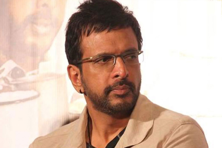 হিন্দি ফিল্মজগতে আসার আগে কৌতুকাভিনেতা জাভেদ জাফ্রিকে বিয়ে করেন জ়েবা। ১৯৮৯ সালে জাভেদের সঙ্গে গাঁটছড়া বাঁধেন অভিনেত্রী। কিন্তু বিয়ের খবর পুরোপুরি গোপন রেখেছিলেন জাভেদ।