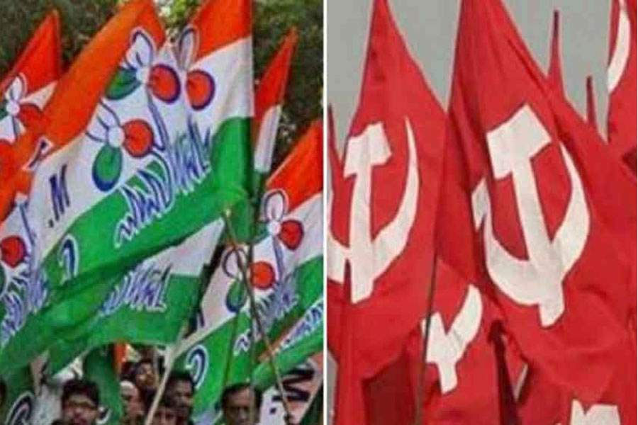 A Photograph of TMC and CPM Flag