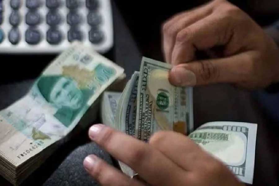 Economic crisis in Pakistan is turning the country into a zombie state.