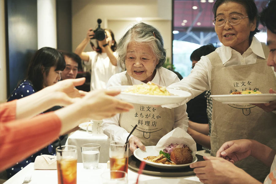 Famous restaurant in Japan serves wrong food according to customer’s order.
