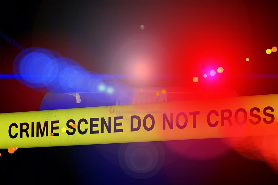 খুনের ঘটনায় ভয়ে রয়েছেন স্থানীয়েরা। জুলিয়ানা, ডেনিস এবং নায়েলির দেহ ময়নাতদন্তের পর তাঁদের পরিবারকে দিয়ে দিয়েছে পুলিশ। পুলিশ সূত্রে খবর, আসল খুনির খোঁজে চলছে তল্লাশি।