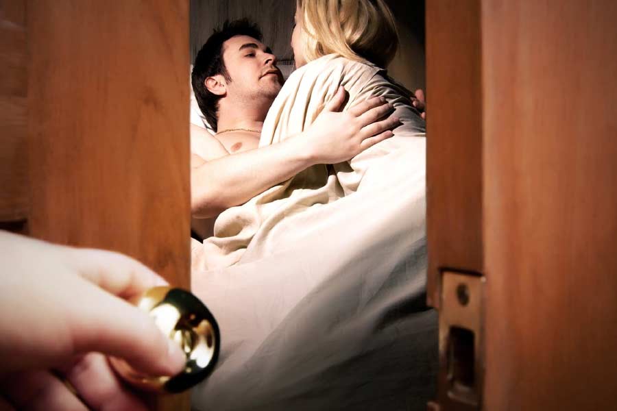 জীবনে নতুন কিছু হলে, আচরণে কিছুটা হলে বদল আসে।
