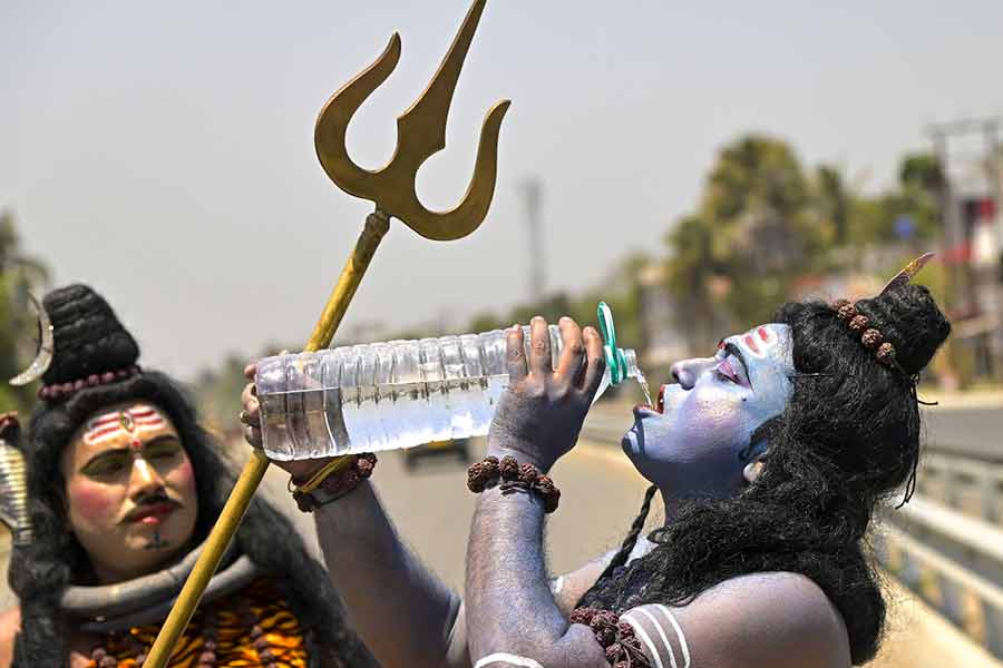 Continuous rise in temperature was caused by Heat Dome in the US.