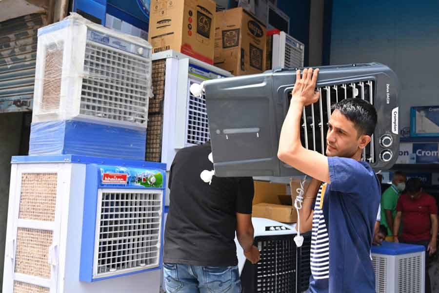 Continuous rise in temperature was caused by Heat Dome in the US.