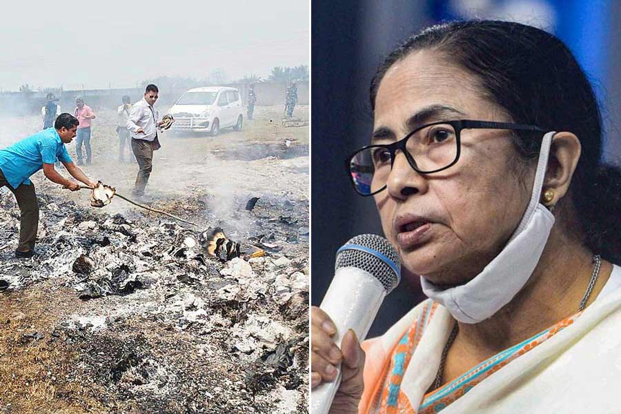 ভাঙড়ে নথি পোড়ানোর নেপথ্যে কার পরিকল্পনা কাজ করছে, প্রশ্ন তুললেন মুখ্যমন্ত্রী মমতা বন্দ্যোপাধ্যায়।