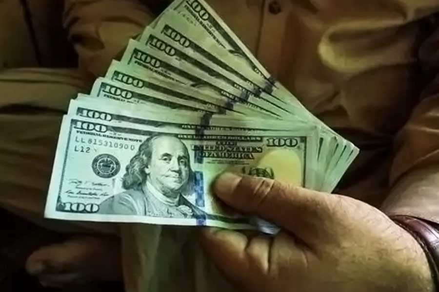 De-Dollarization may promote Indian Rupee for global trade.