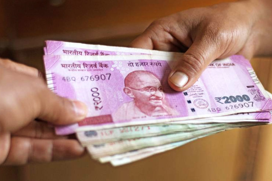 De-Dollarization may promote Indian Rupee for global trade.
