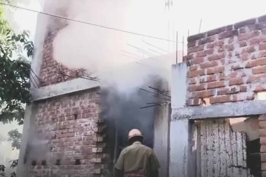 Fire broke out at a godown at Shamsherganj of Murshidabad