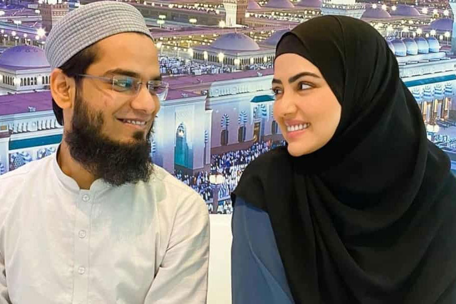 Sana Khan and her husband Anas Saiyad announce their son’s birth on social media 