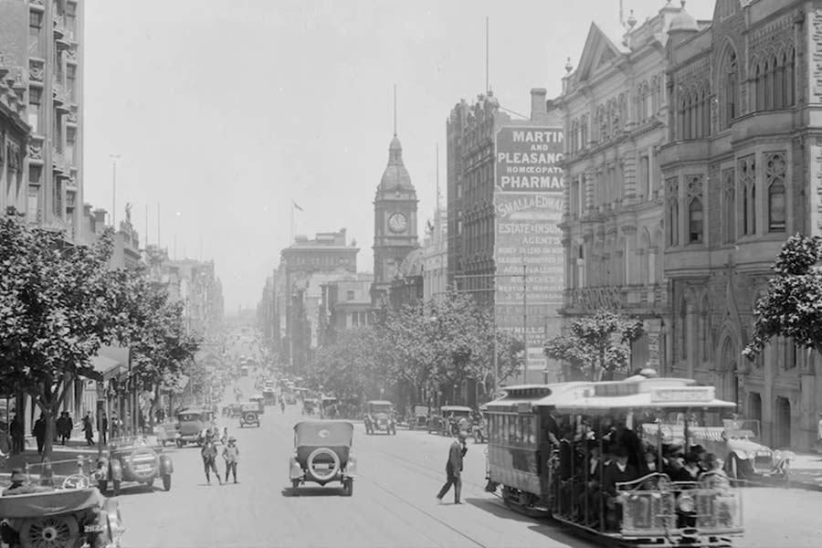 photo of Brian Robson