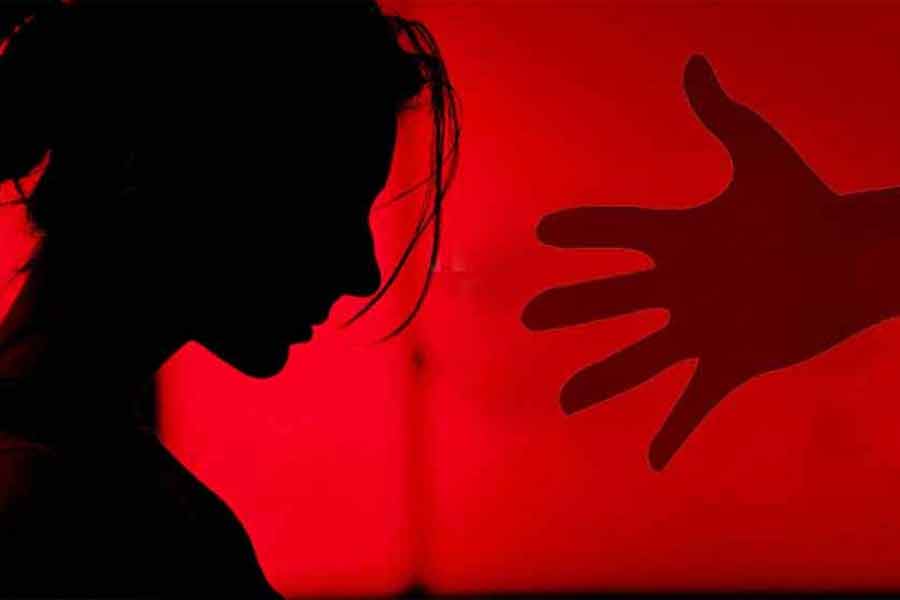 Father arrested over the charge of physical harassment to his three daughters at Chittaranjan