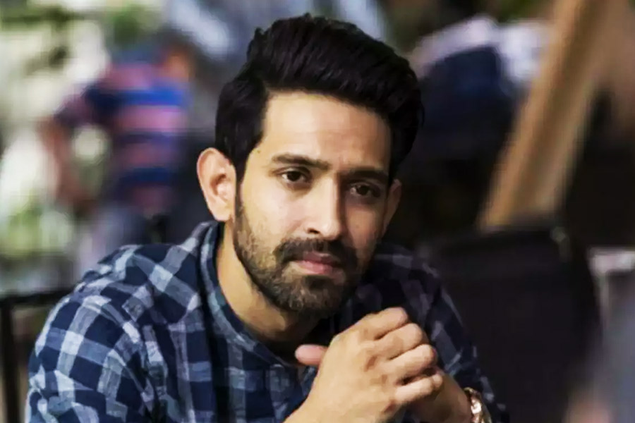    Vikrant Massey says his female co-stars are paid more than him 
