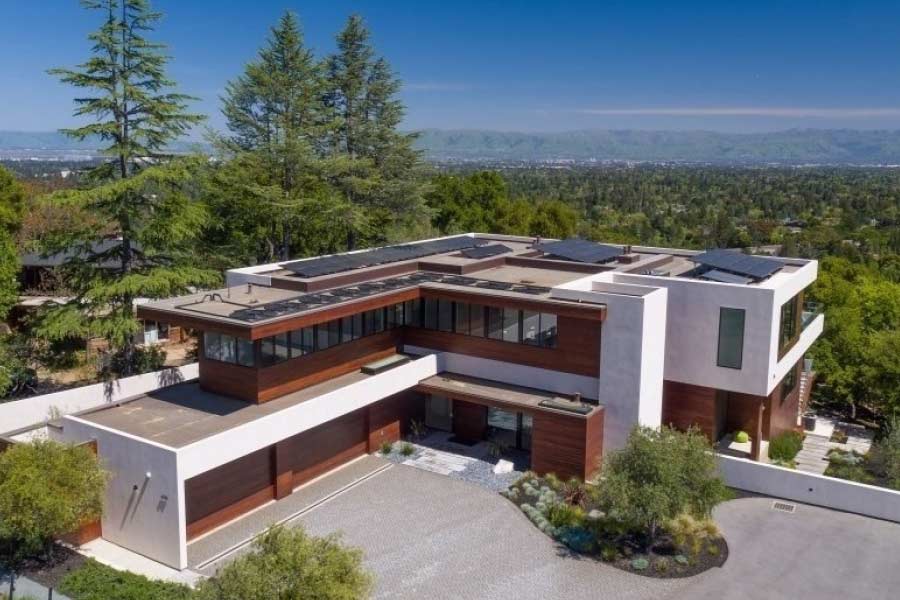 Luxurious house owned by Google CEO Sundar Pichai in California.