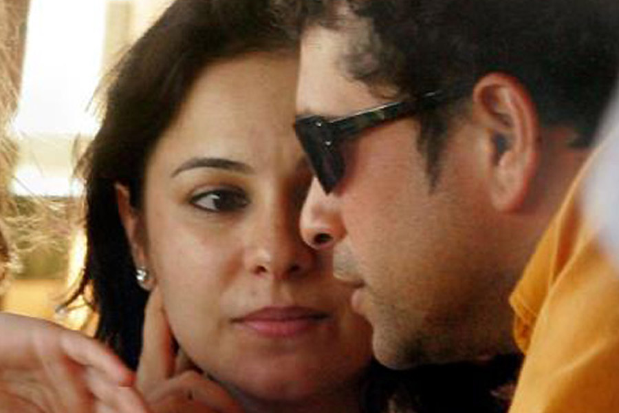 image of Sachin Tendulkar and Anjali Tendulkar