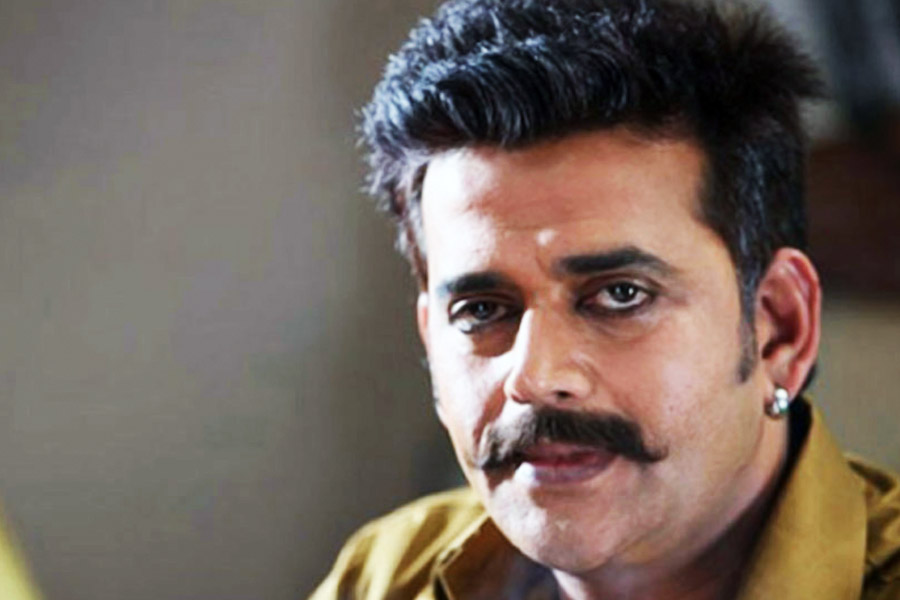 Ravi Kishan 