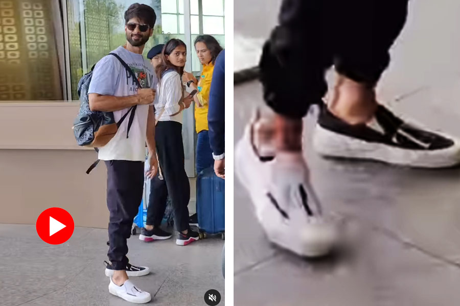 Bollywood actor Shahid Kapoor takes cue from Ex flame Kareena Kapoor, wears two different shoes at the airport.