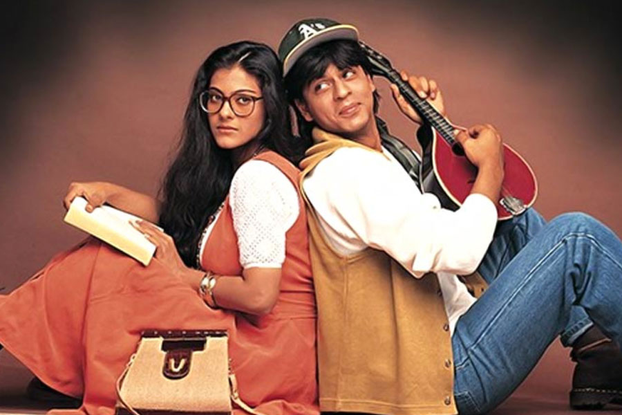 a still from the film Dilwale Dulhania Le Jayenge