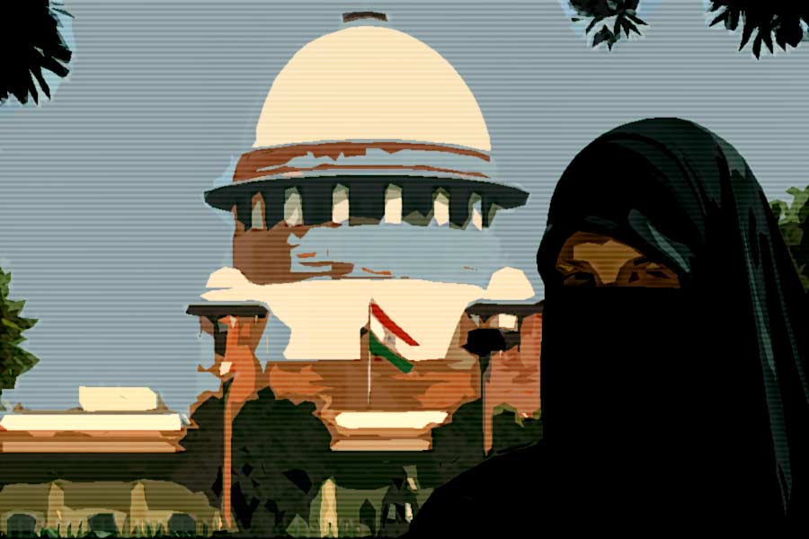Centre files affidavit in Supreme Court against PILs challenging three years of jail term for Triple Talaq