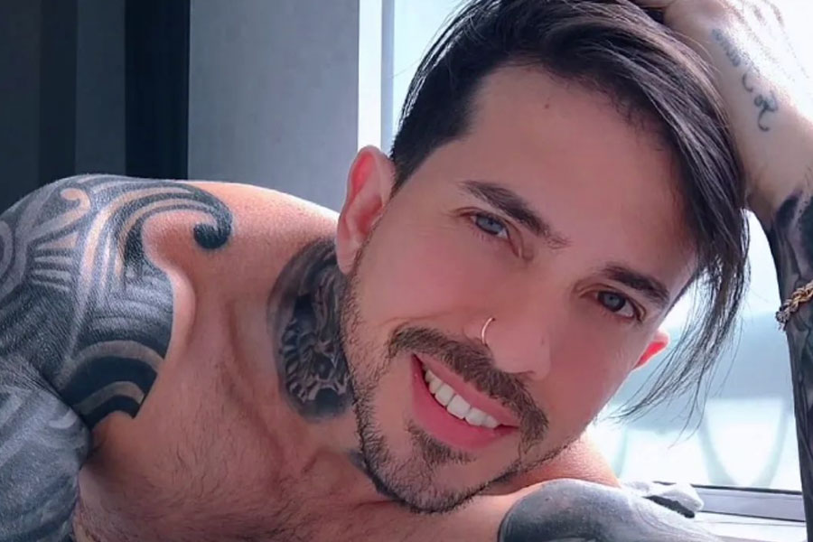 Brazil man made 20ft bed to sleep peacefully with his six wives.